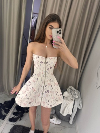 a-fun-hookup-is-my-only-plan-tonight-big-0