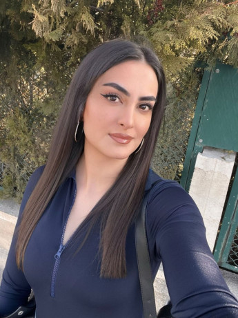 completely-shaved-and-smooth-pussy-big-0