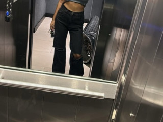 pull-my-hair-and-make-me-scream