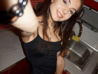 cumgobeler-in-bra-panties-nylons-wigyummy